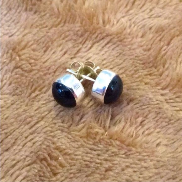 Sterling Silver Stud Bundle - Onyx Cabochon & Mother of Pearl Floral Inlay - Picture 9 of 11